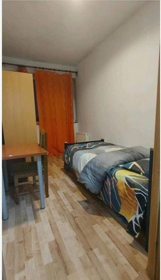 Bed and Breakfast La Madriguera Рашин Экстерьер фото